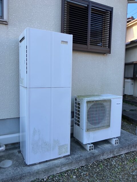 ハイブリッド給湯器取替